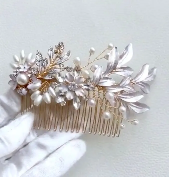 "Lesley" - Gold Pearl Bridal Hair Comb
